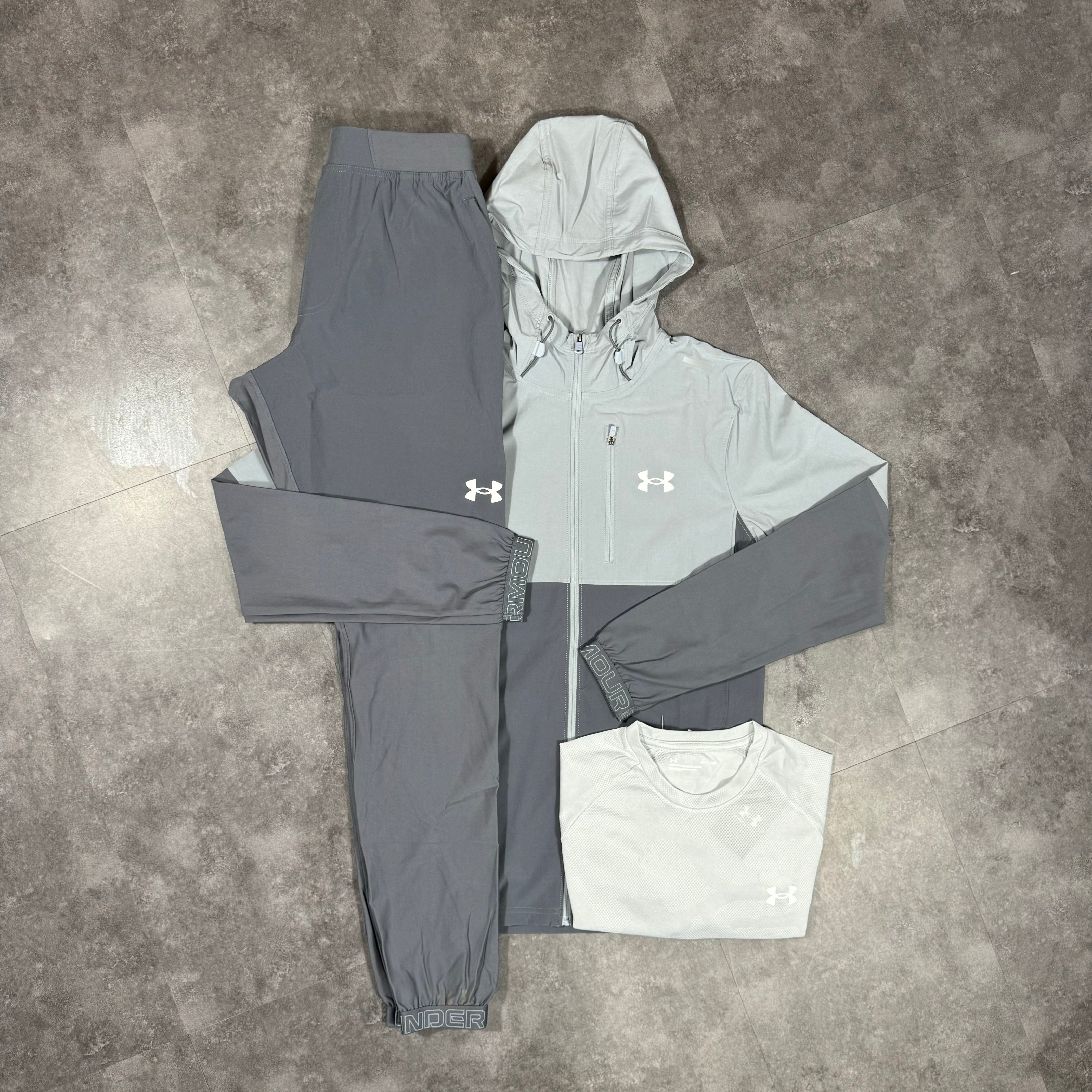 Under Armour Vanish Tracksuit/Grey camo T-Shirt